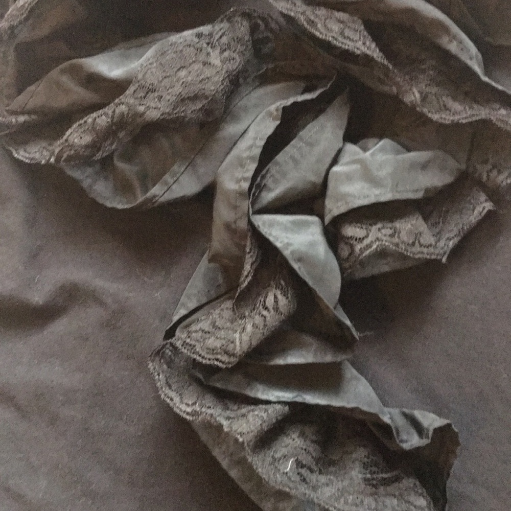 CAbi Ruffle Tank - Picture 4 of 4